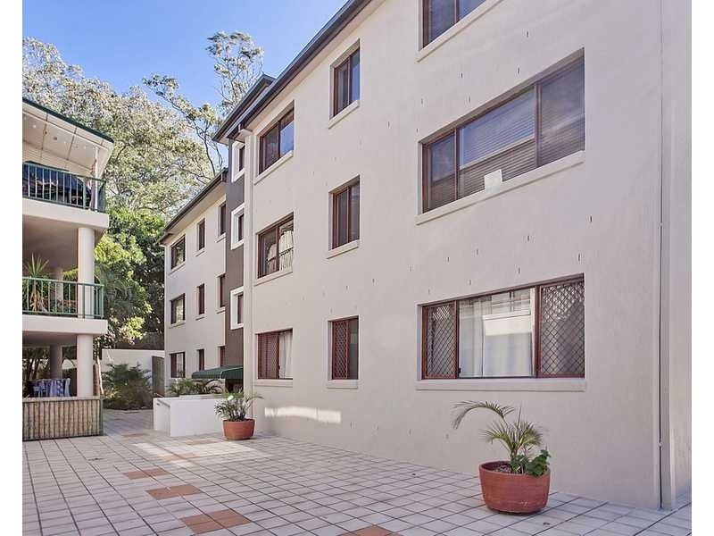 12/1 Burrabee Street, Burleigh Heads QLD 4220