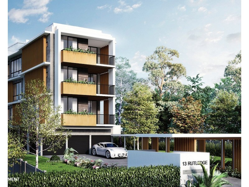 13 Rutledge Street, Kirra QLD 4225