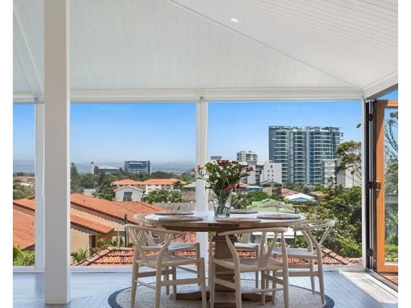 13 Rutledge Street, Kirra QLD 4225