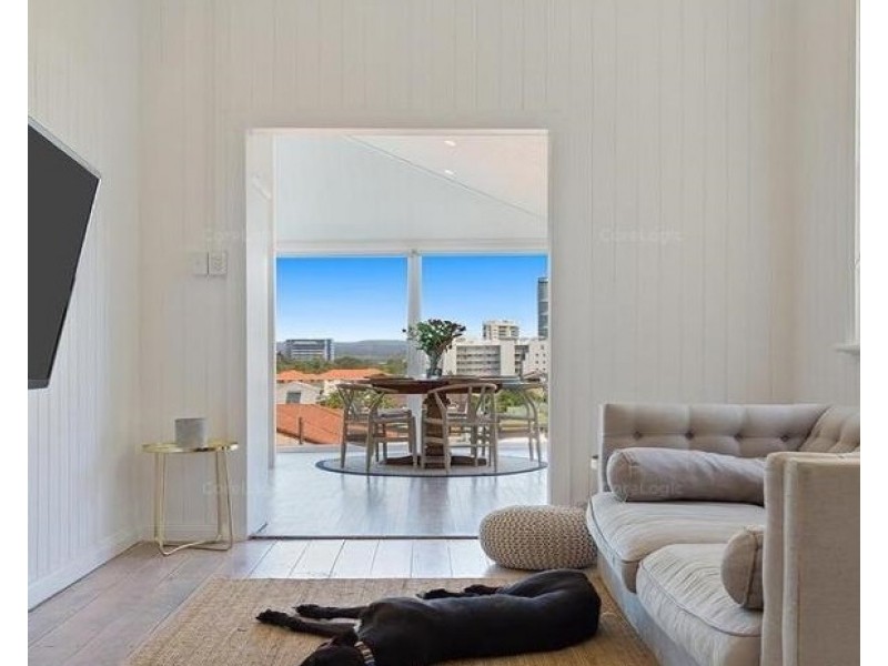 13 Rutledge Street, Kirra QLD 4225