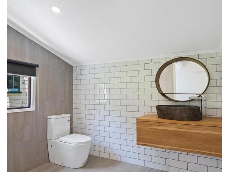 13 Rutledge Street, Kirra QLD 4225