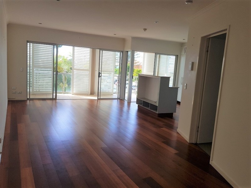 12/479 Golden Four Drive, Tugun QLD 4224