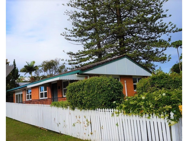 493 Golden Four Drive, Tugun QLD 4224