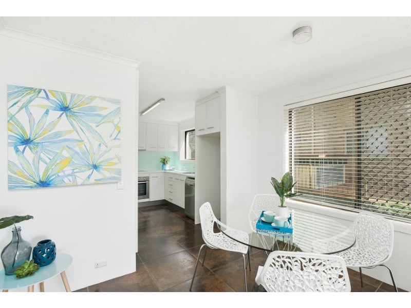 3/271 Golden Four Drive, Bilinga QLD 4225