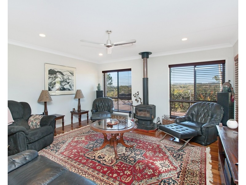 11 Monday Drive, Tallebudgera Valley QLD 4228