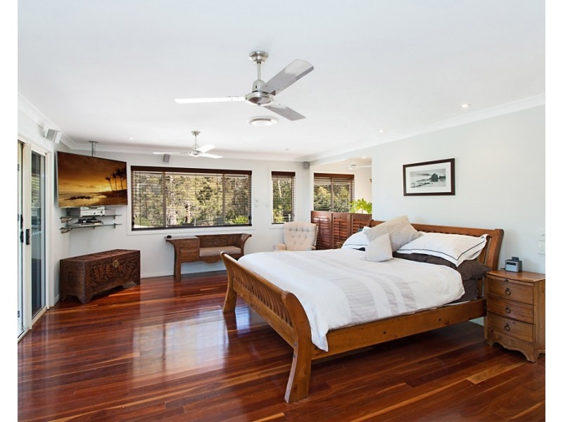 11 Monday Drive, Tallebudgera Valley QLD 4228