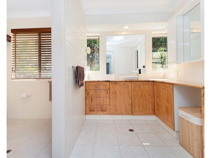 11 Monday Drive, Tallebudgera Valley QLD 4228