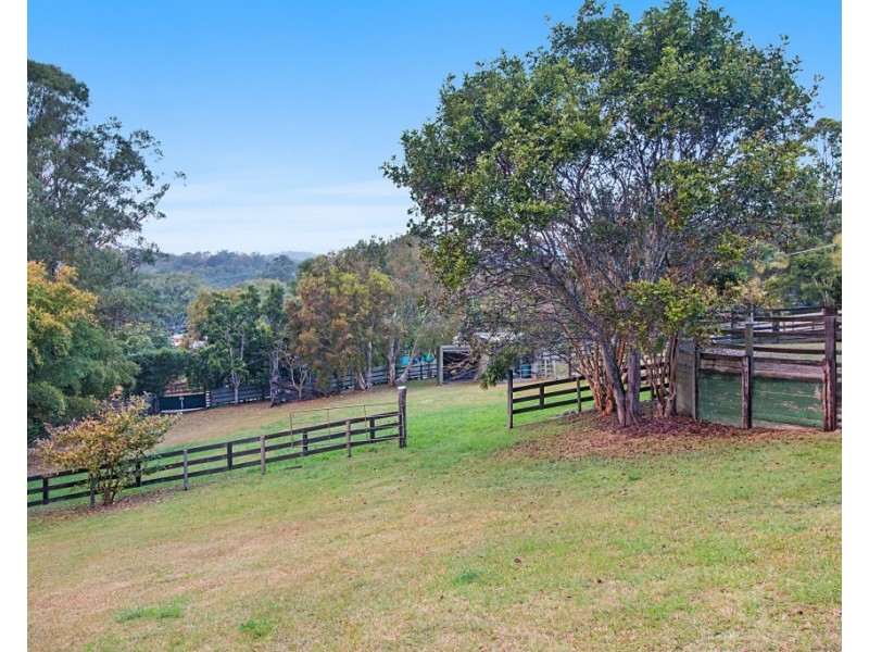 11 Monday Drive, Tallebudgera Valley QLD 4228