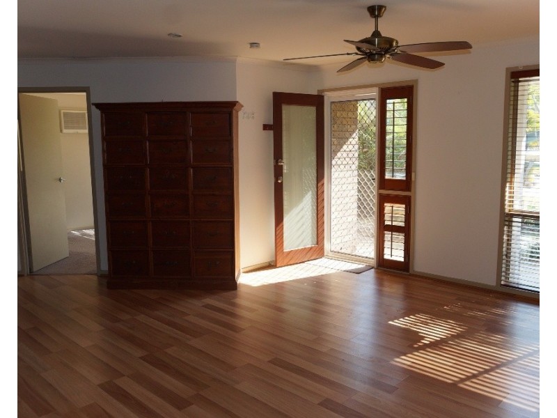 13 Capano Court, Elanora QLD 4221