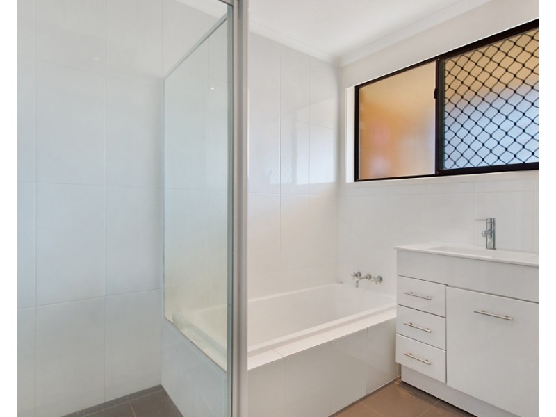 7/11 Tomewin Street – ‘Sanctuary Court’, Currumbin QLD 4223