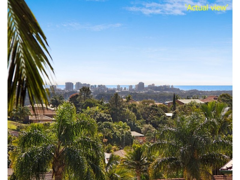 2/32 Kintyre Crescent, Banora Point NSW 2486