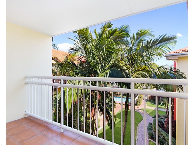 23/14 Douglas Street, Kirra QLD 4225