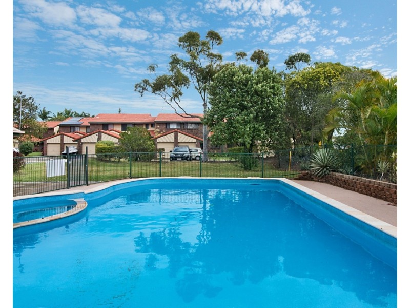 6/5-15 Galeen Drive, Burleigh Waters QLD 4220
