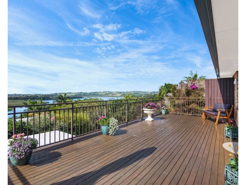 17 Karingal Avenue, Bilambil Heights NSW 2486