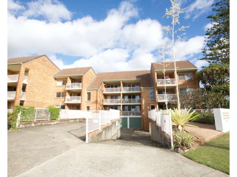 4/363 Golden Four Drive, Tugun QLD 4224