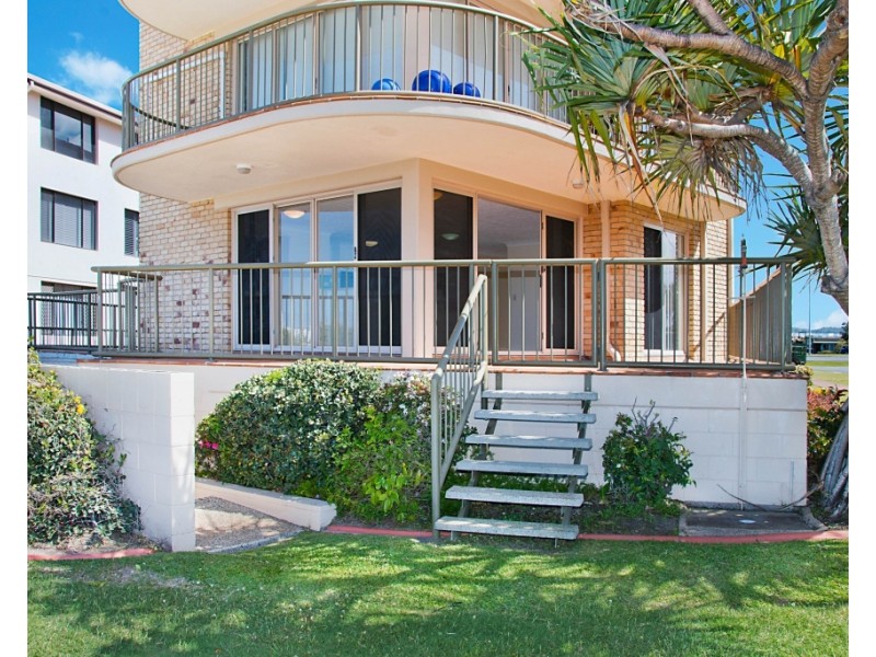 1/2 Surf Street, Bilinga QLD 4225