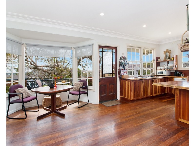 12 Oyster Point Rd, Banora Point NSW 2486
