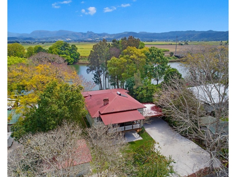 11 Tweed Valley Way, Murwillumbah NSW 2484