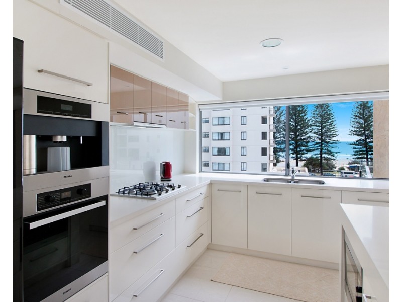 7/16-18 Eden Avenue, Rainbow Bay QLD 4225
