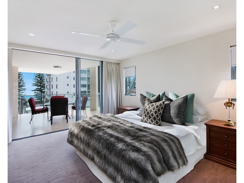 7/16-18 Eden Avenue, Rainbow Bay QLD 4225