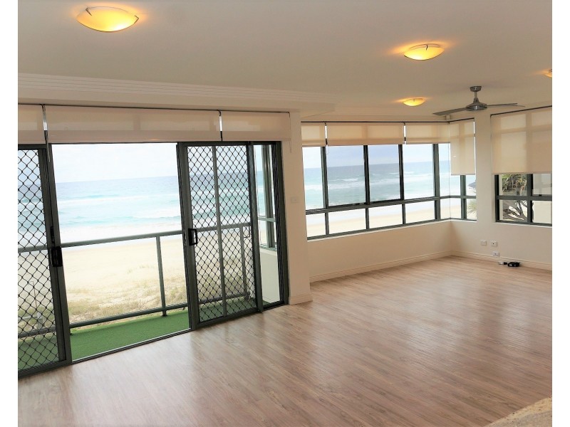 1/209 Jefferson Lane, Palm Beach QLD 4221