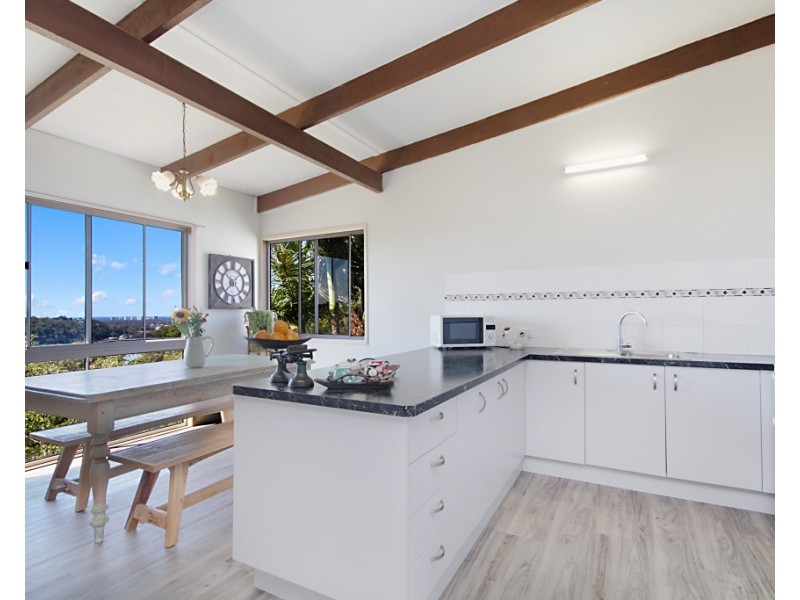 104 Peninsula Drive, Bilambil Heights NSW 2486