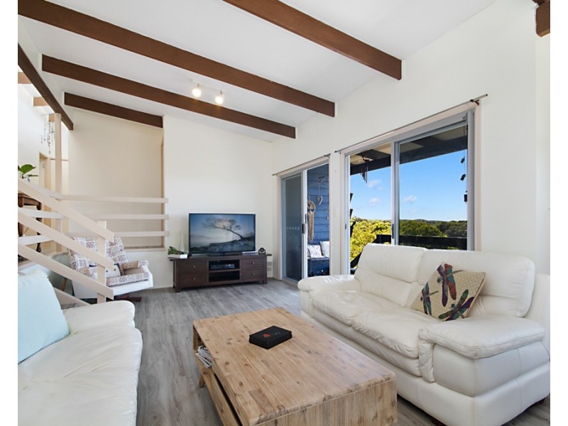 104 Peninsula Drive, Bilambil Heights NSW 2486