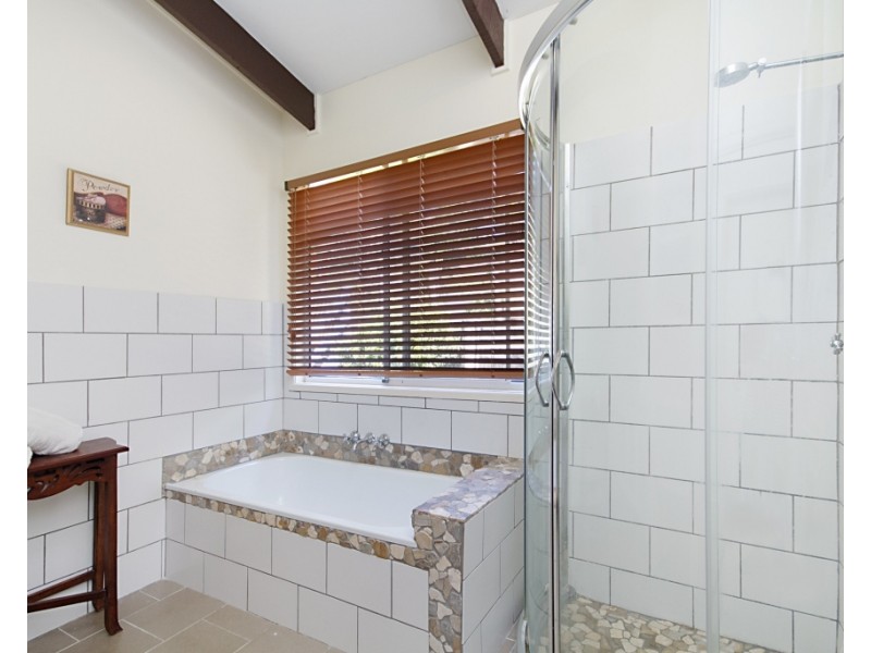 104 Peninsula Drive, Bilambil Heights NSW 2486