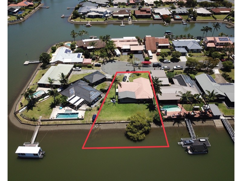 12 Vucas Court, Currumbin Waters QLD 4223