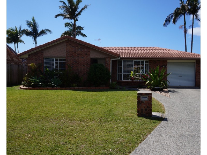 12 Vucas Court, Currumbin Waters QLD 4223