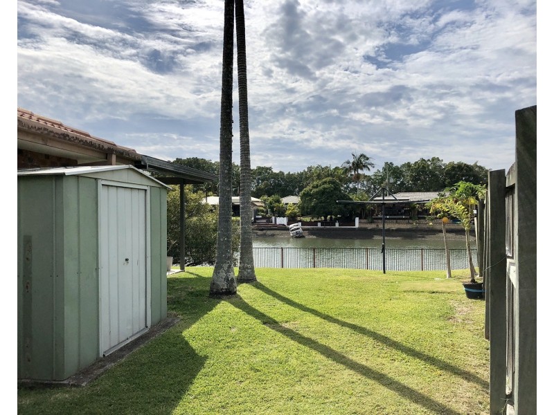 12 Vucas Court, Currumbin Waters QLD 4223
