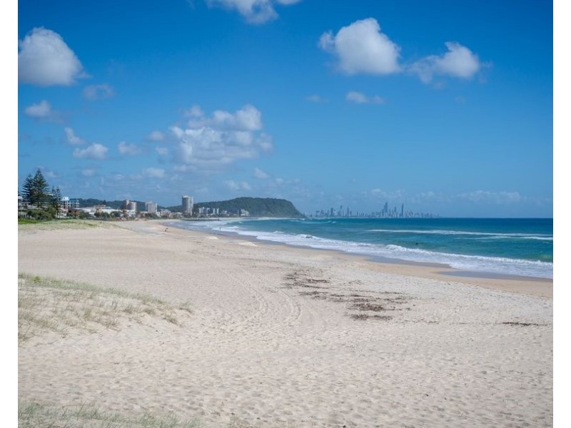 12 Vucas Court, Currumbin Waters QLD 4223