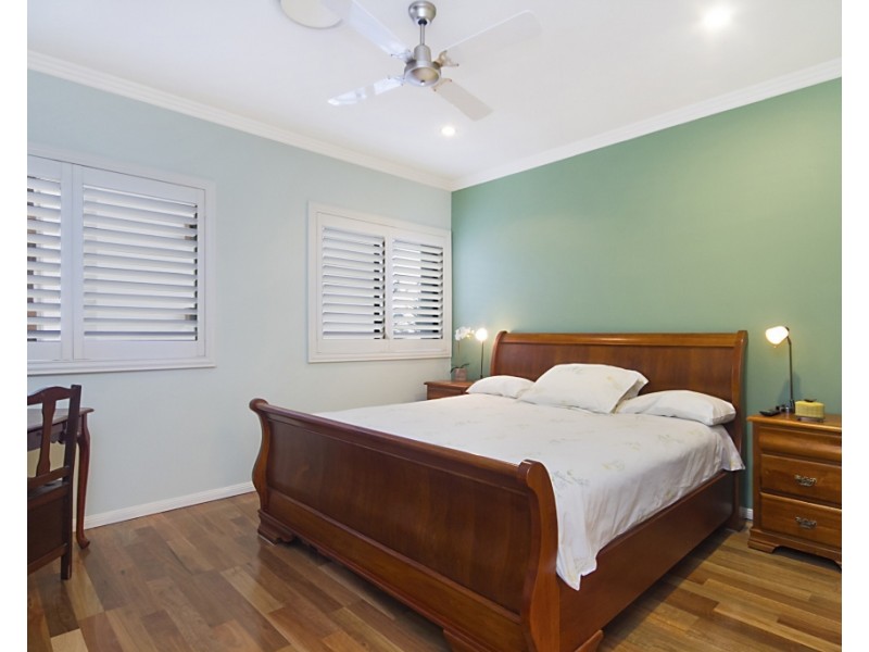 8/3 Johnston Street, Bilinga QLD 4225
