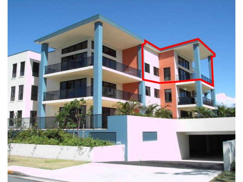 8/3 Johnston Street, Bilinga QLD 4225