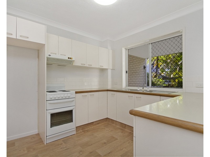 1/54-56 Dutton Street, Coolangatta QLD 4225