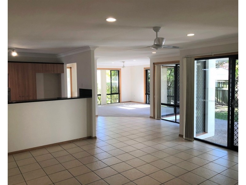 35 Keegan Circuit, Currumbin Waters QLD 4223