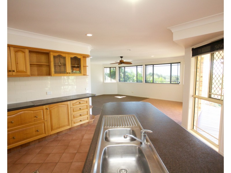43 Tralee Drive, Banora Point NSW 2486
