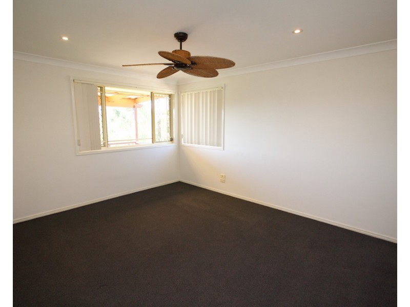 43 Tralee Drive, Banora Point NSW 2486