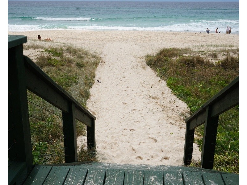 1/628 Pacific Parade, Tugun QLD 4224