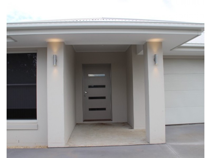 31 Robin Circuit, Tweed Heads South NSW 2486