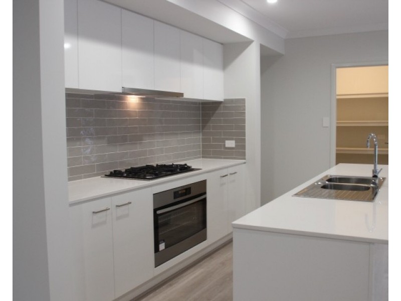 31 Robin Circuit, Tweed Heads South NSW 2486