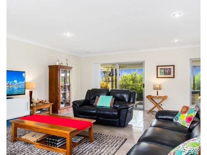 22 Sunnycrest Drive, Terranora NSW 2486