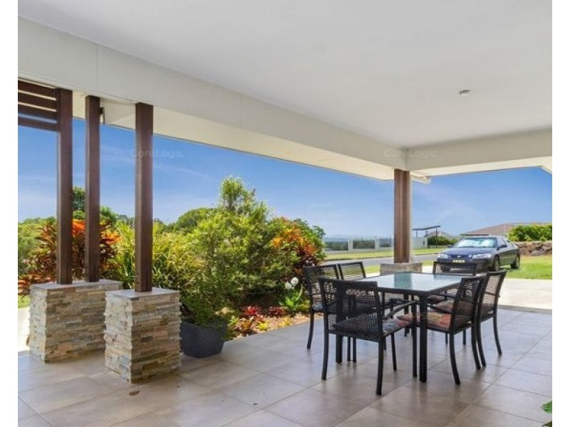 22 Sunnycrest Drive, Terranora NSW 2486