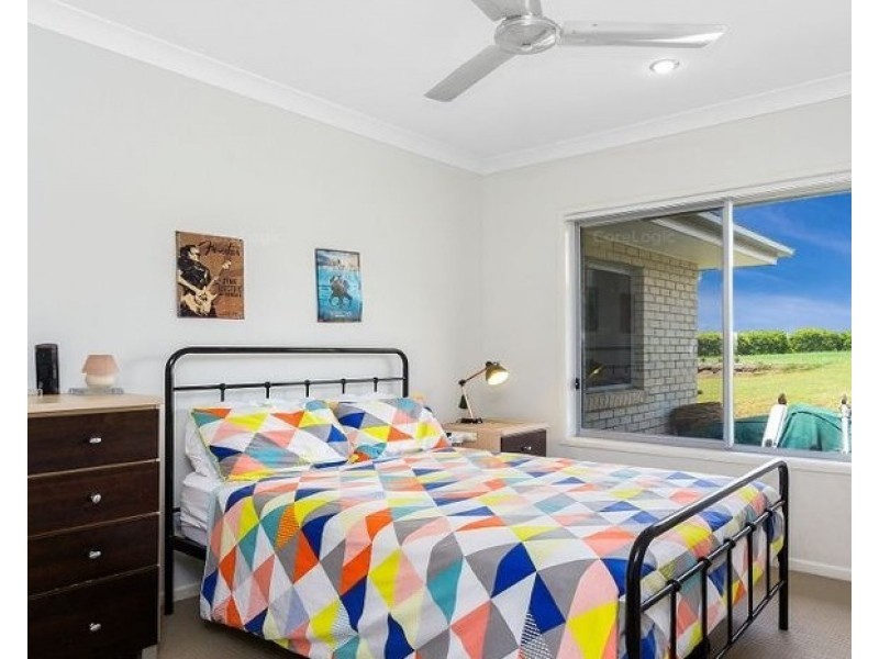 22 Sunnycrest Drive, Terranora NSW 2486