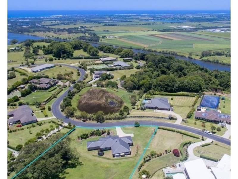 22 Sunnycrest Drive, Terranora NSW 2486