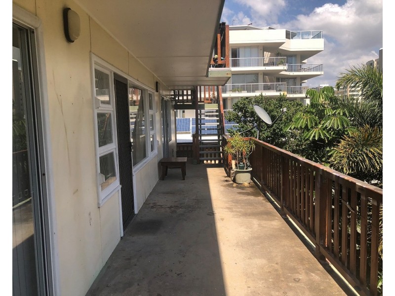 3/23 Petrie Street, Coolangatta QLD 4225