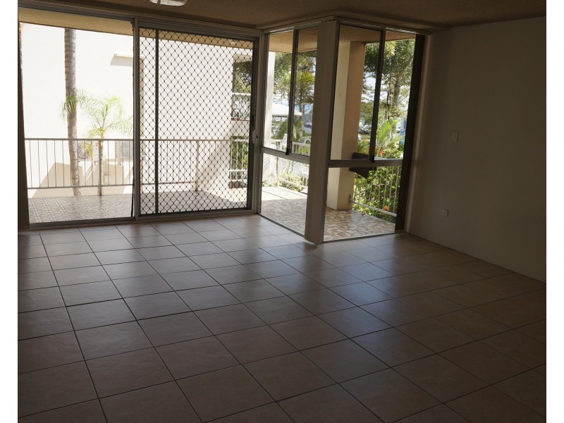 2/250 The Esplanade, Burleigh Heads QLD 4220