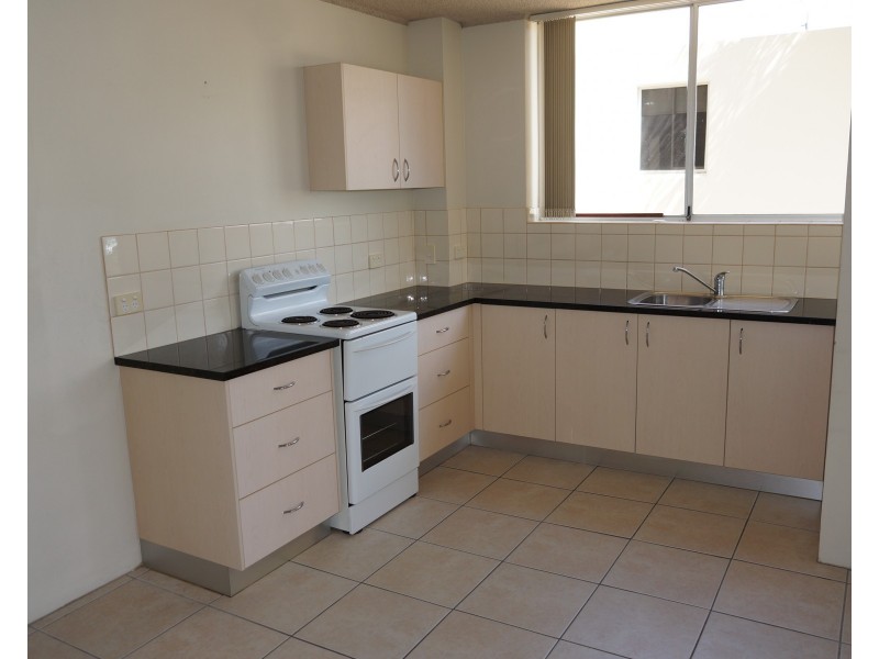 2/250 The Esplanade, Burleigh Heads QLD 4220