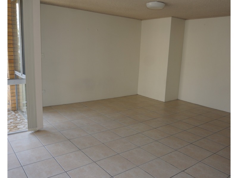 2/250 The Esplanade, Burleigh Heads QLD 4220