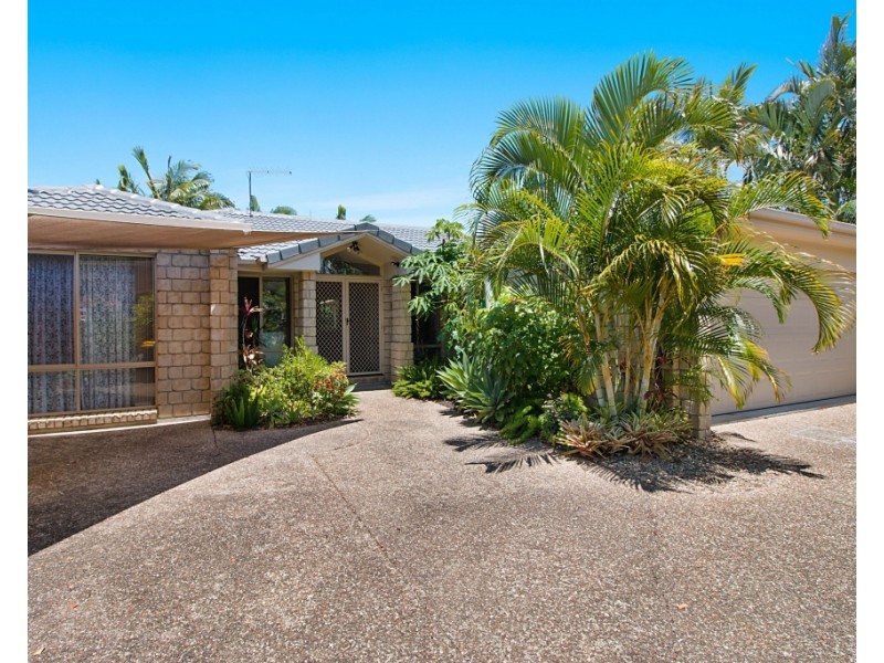 8 Firestone Drive, Banora Point NSW 2486